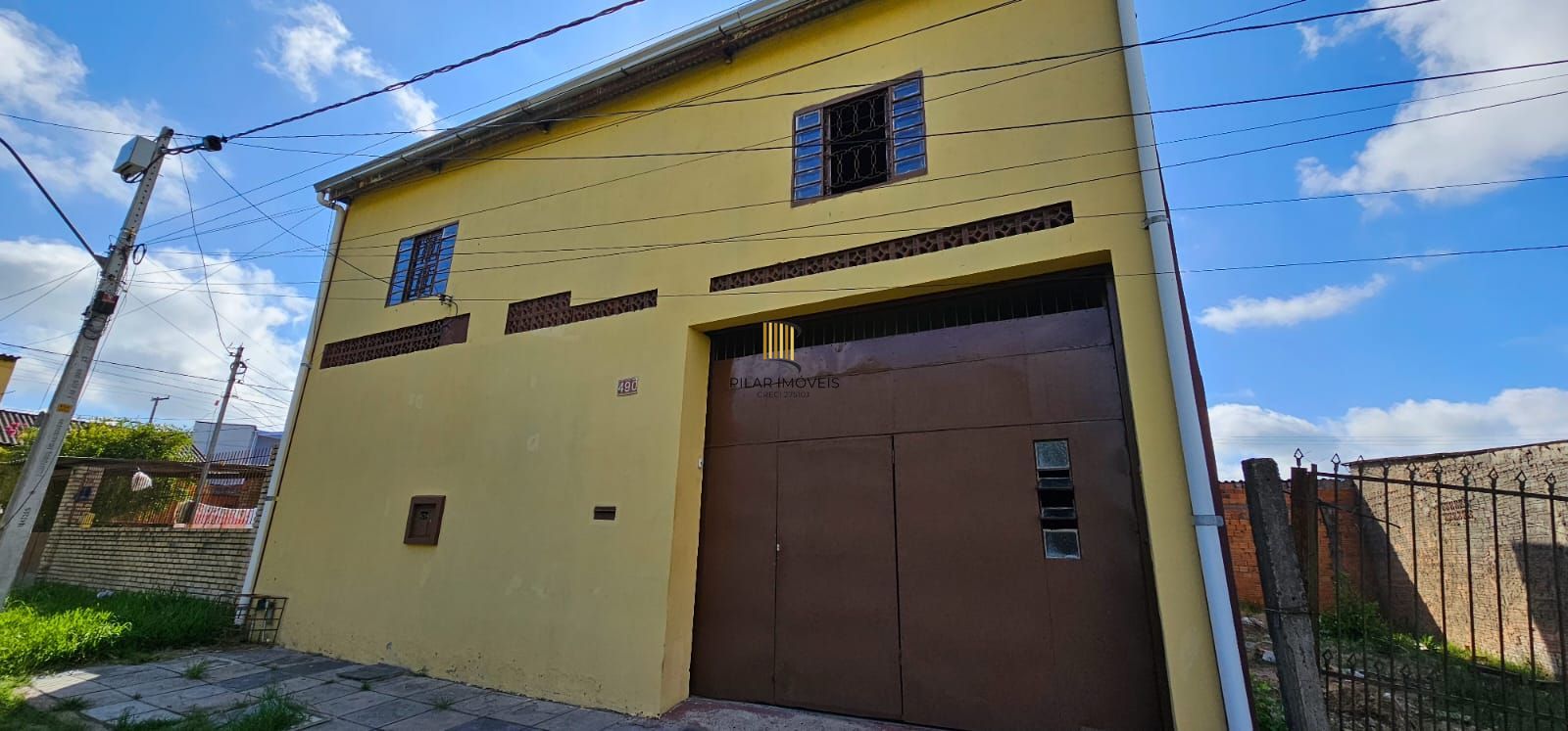 Casa no bairro Restinga - 3 dormitórios