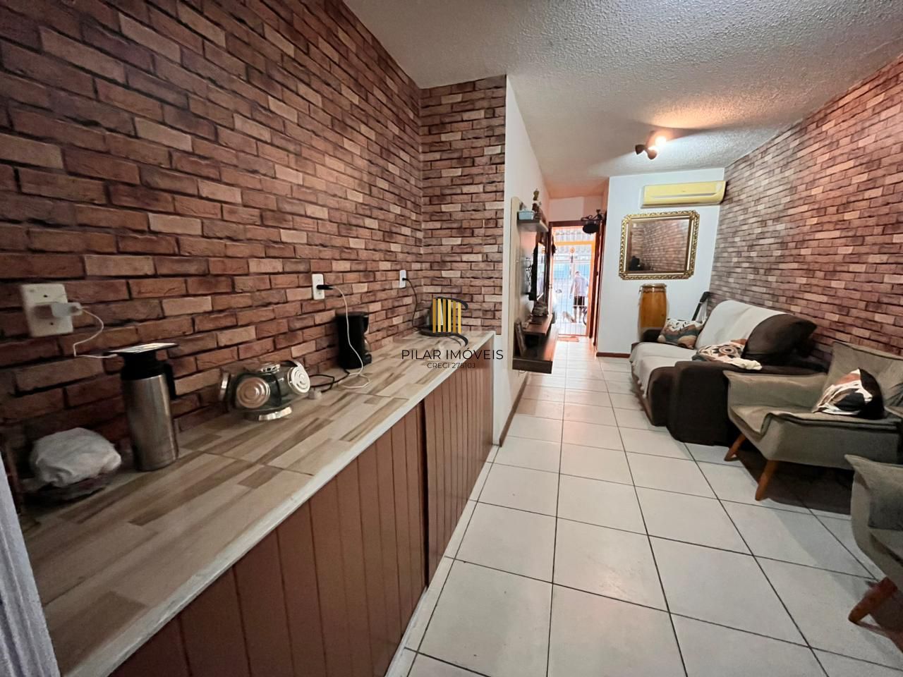 Casa 2 Dormitórios  Winter Park - 1 vaga de garagem