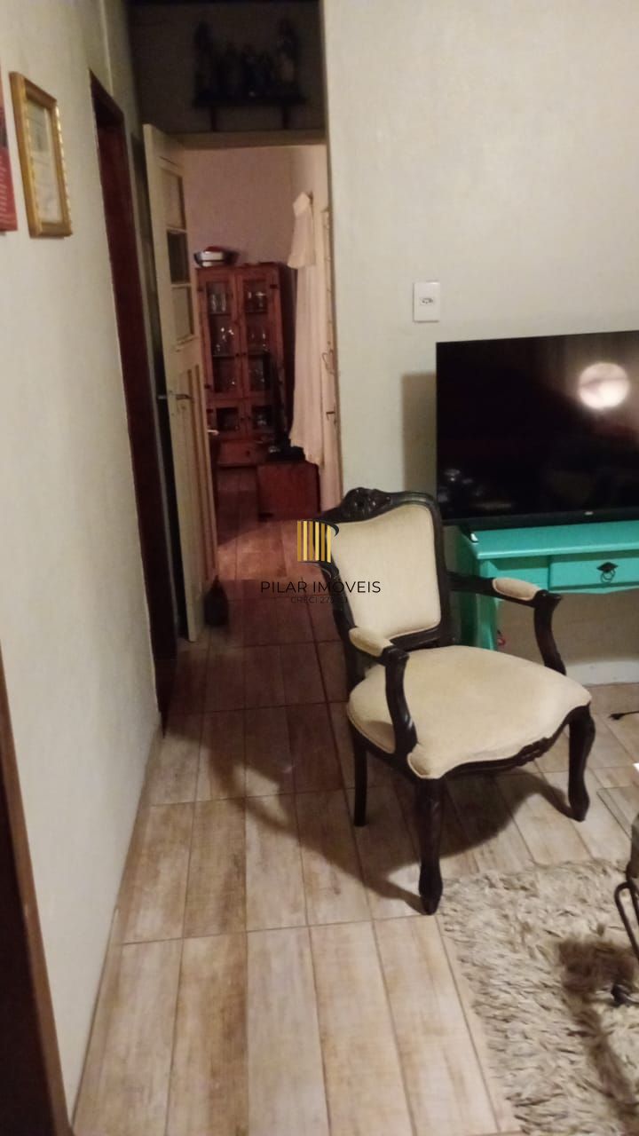 Casa  no bairro Restinga 3 dormitórios