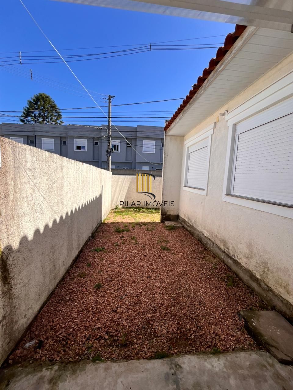 casa de condominio - 2 Dormitórios com suite Americana