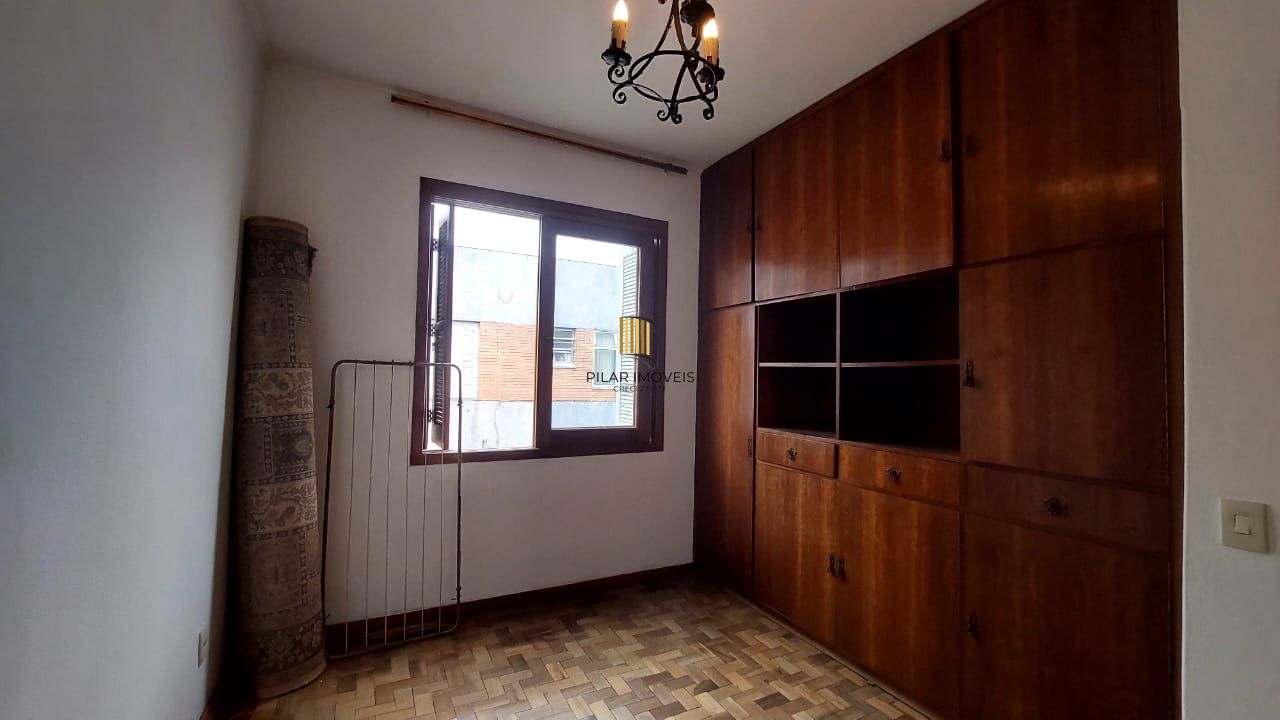 Apartamento no bairro Cristal 2 dormitórios -  1 vaga de garagem