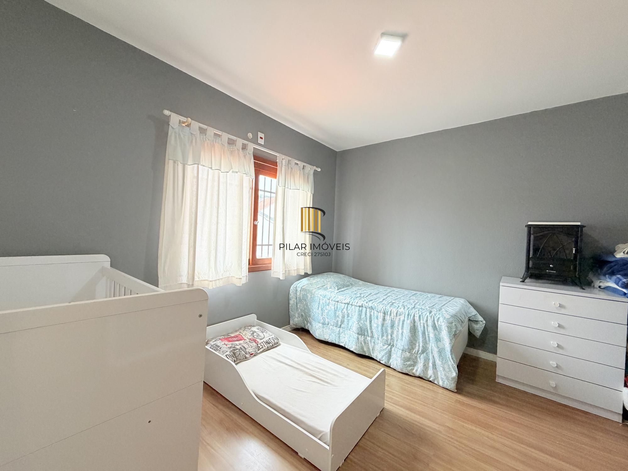 Casa de 2 dormitórios na hípica