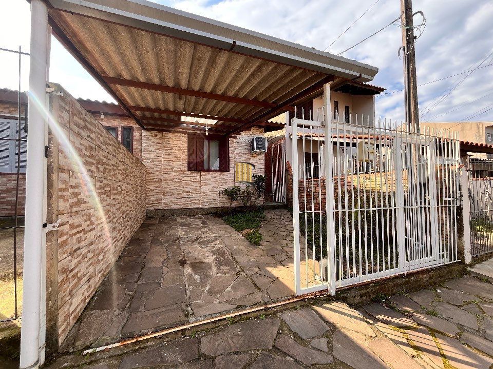 Casa no bairro Hípica - 1 Dormitório - 1 vaga coberta - Pilar Imóveis