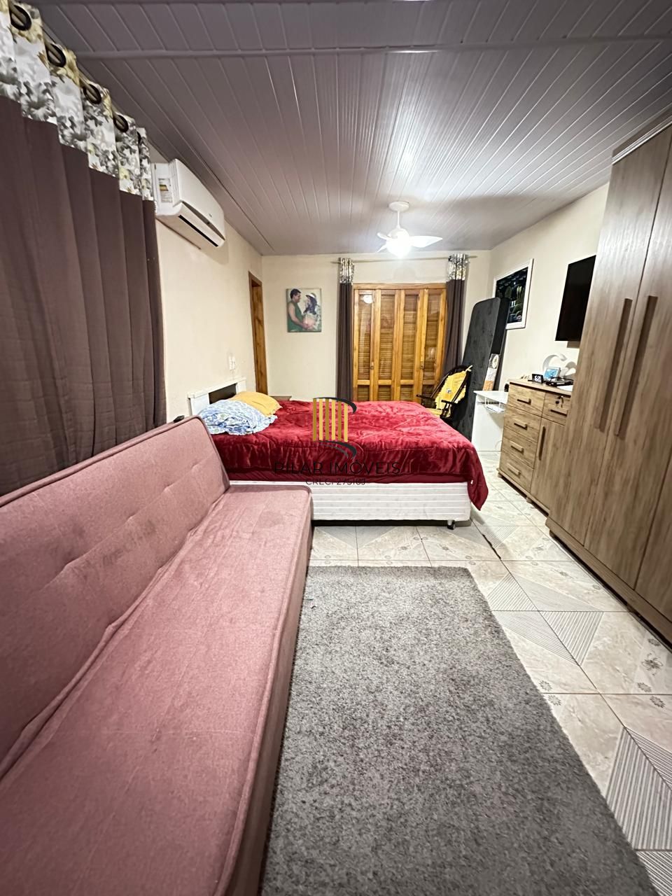 CASA DE ESQUINA NO MORADAS DO SUL - 4 DORMITÓRIOS