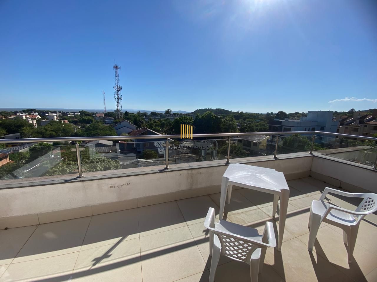 Casa em Ipanema com 4 Dormitórios sendo 3 Suíte