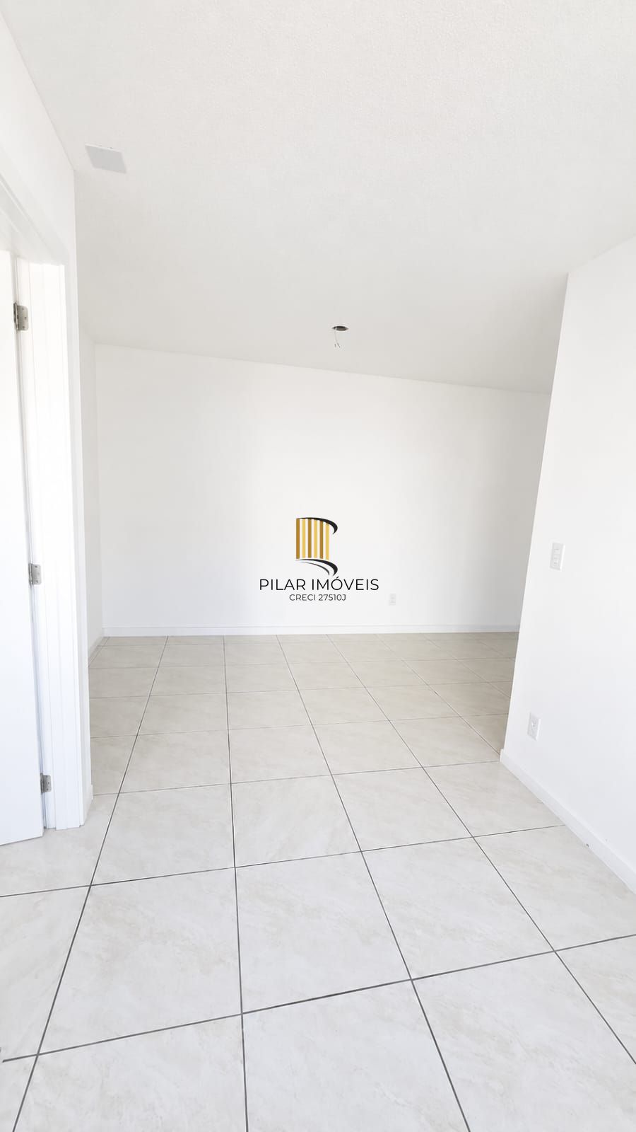 Apartamento térreo no bairro Restinga - 2 dormitórios - 1 vaga - FINANCIÁVEL