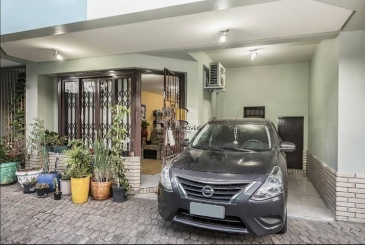 Casa de Condomínio 3 dormitórios no bairro Ipanema