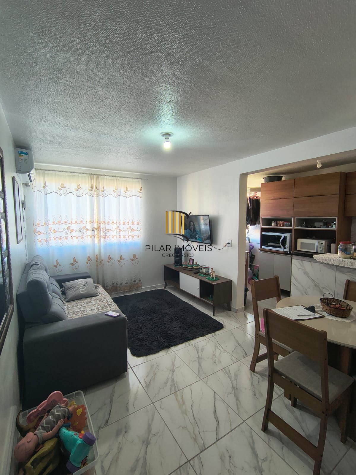 Apartamento de 2 dormitórios na Restinga