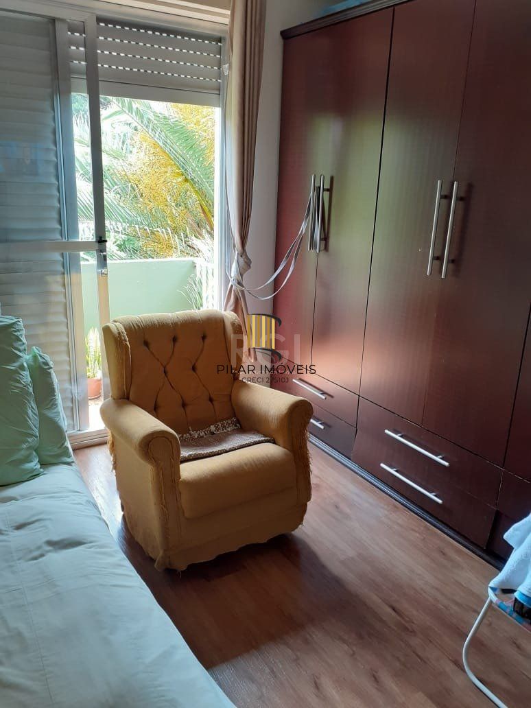 Apartamento no bairro Auxiliadora - 4 dormitórios