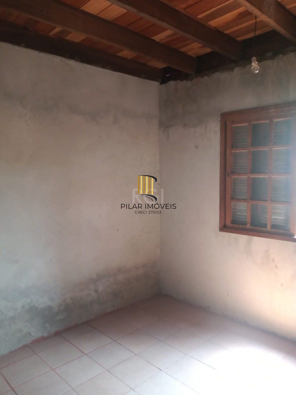 Casa 4 dormitórios no bairro Vila Nova
