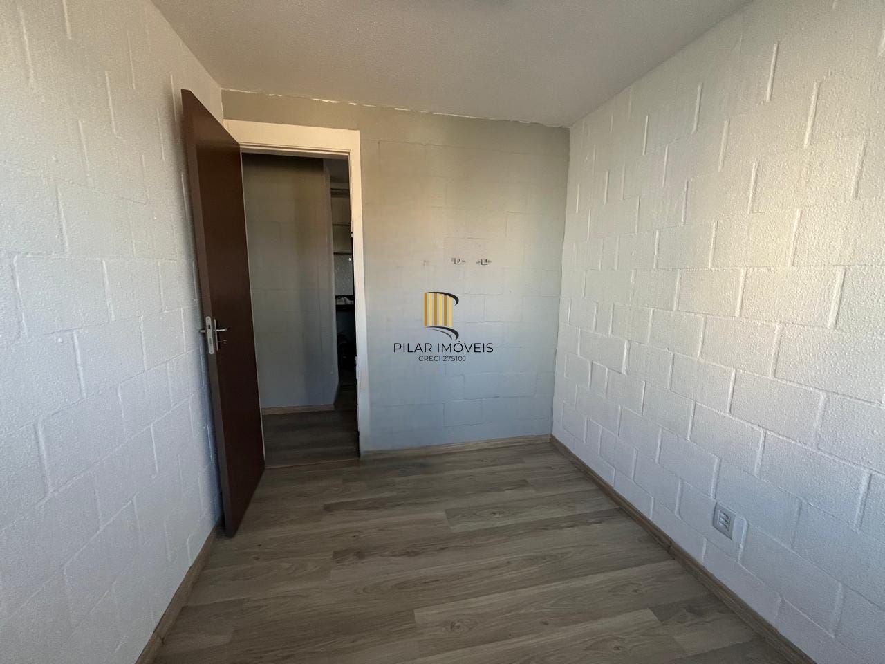 Apartamento no bairro Campo Novo - 2 dormitórios - 1 vaga de garagem