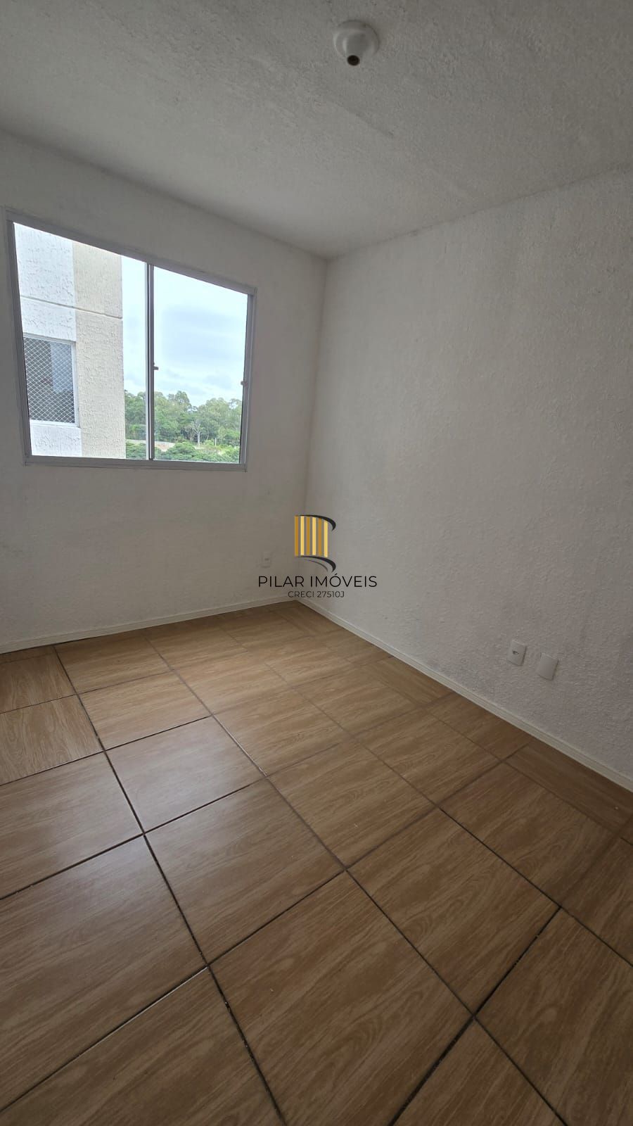 Apartamento térreo no bairro Restinga - 2 dormitórios - 1 vaga