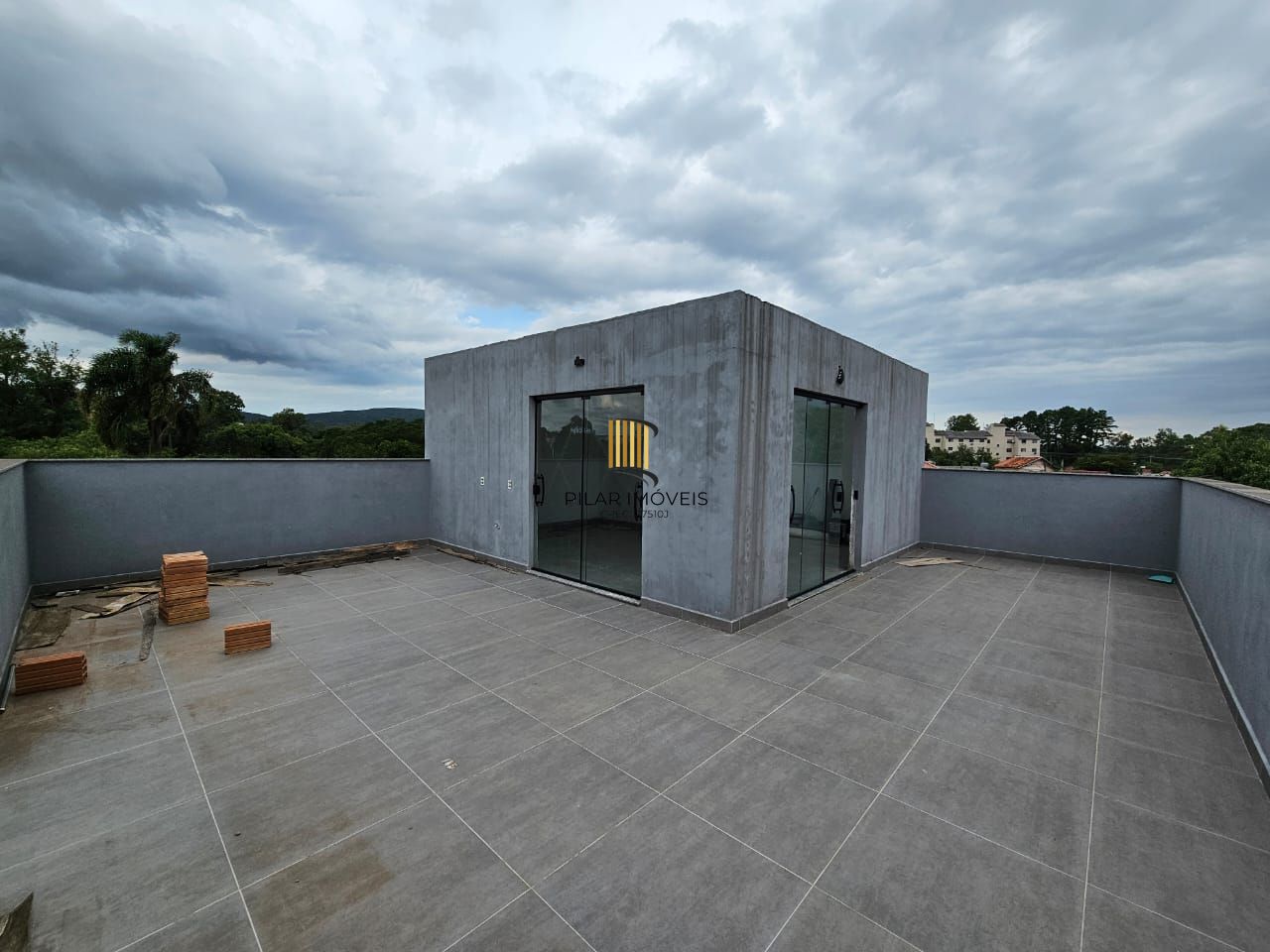 Casa no bairro Restinga 3 dormitórios | 1 suíte