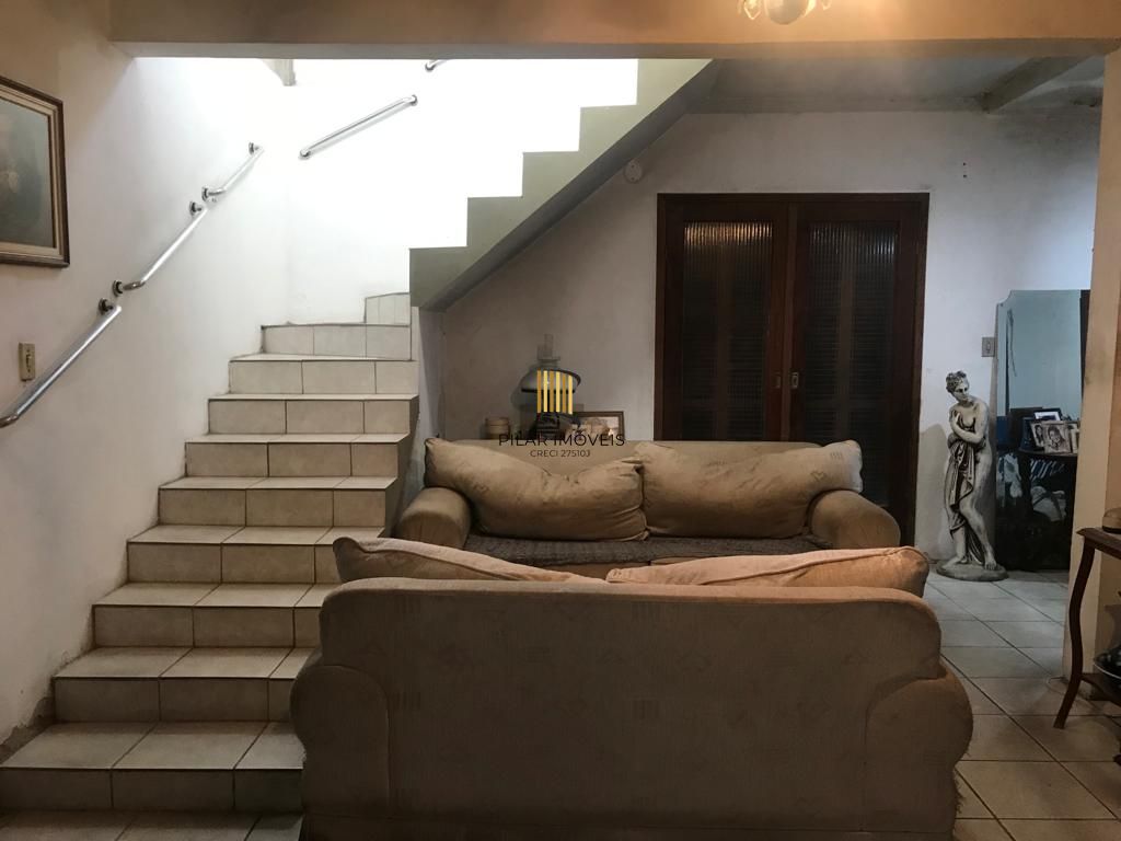 Casa no bairro Vila Nova - 4 dormitórios