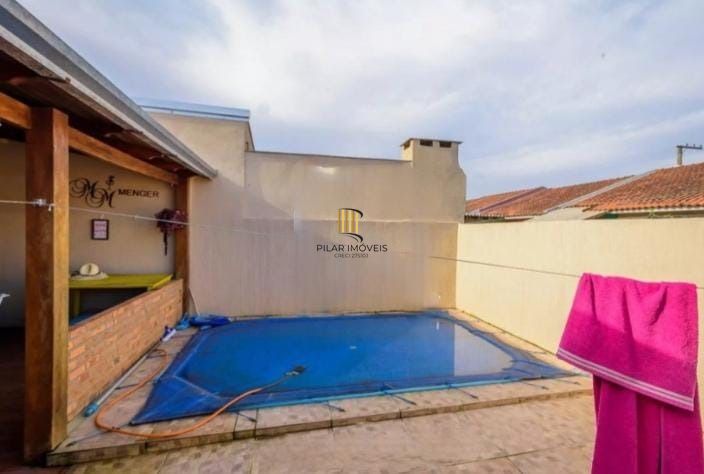Casa com piscina no bairro Hípica - Moradas do Sul