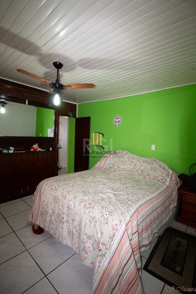 Casa no Bairro Tristeza - 3 dormitórios