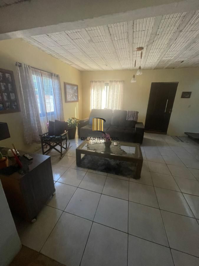 Casa 2 dormitórios bairro Lami