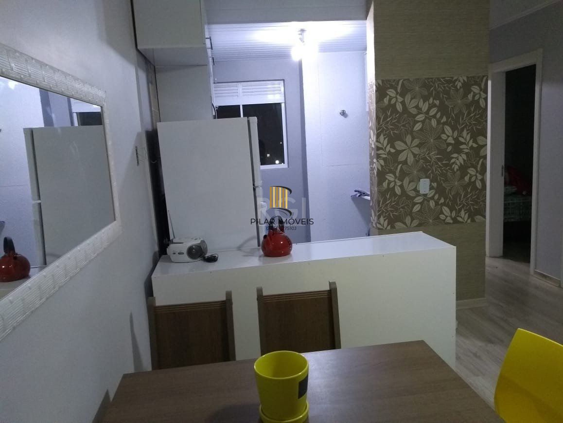 Apartamento com 2 dormitórios no bairro Restinga