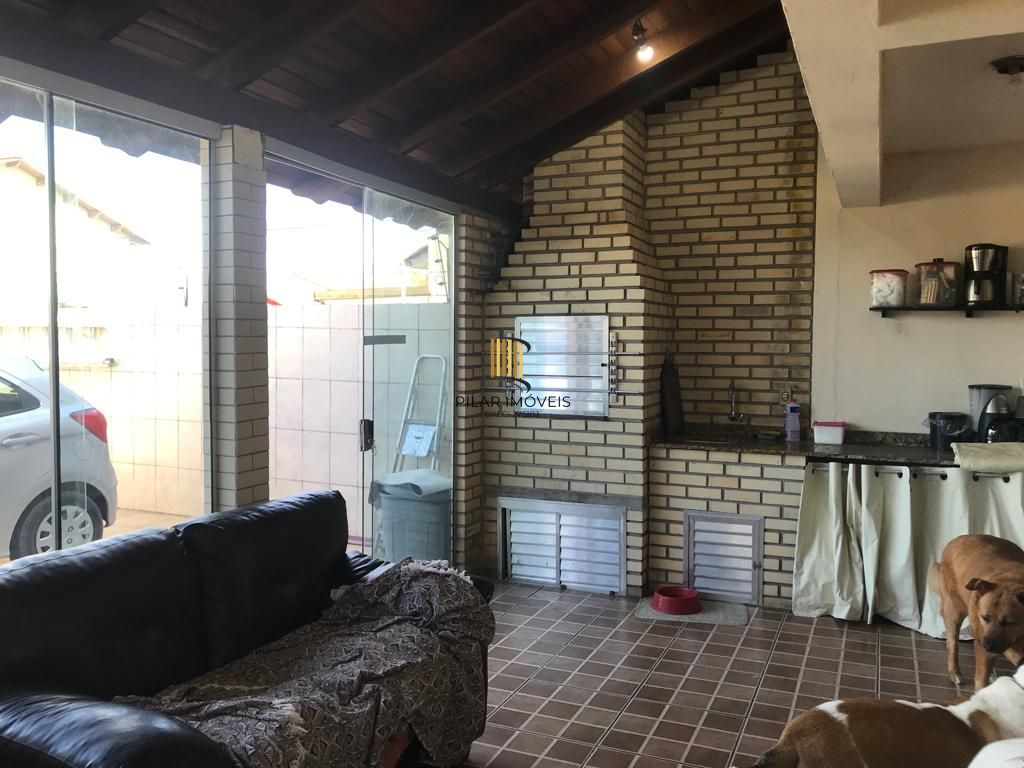 Sobrado semi mobiliado de 3 dormitorios sendo uma suite no bairro Hipica