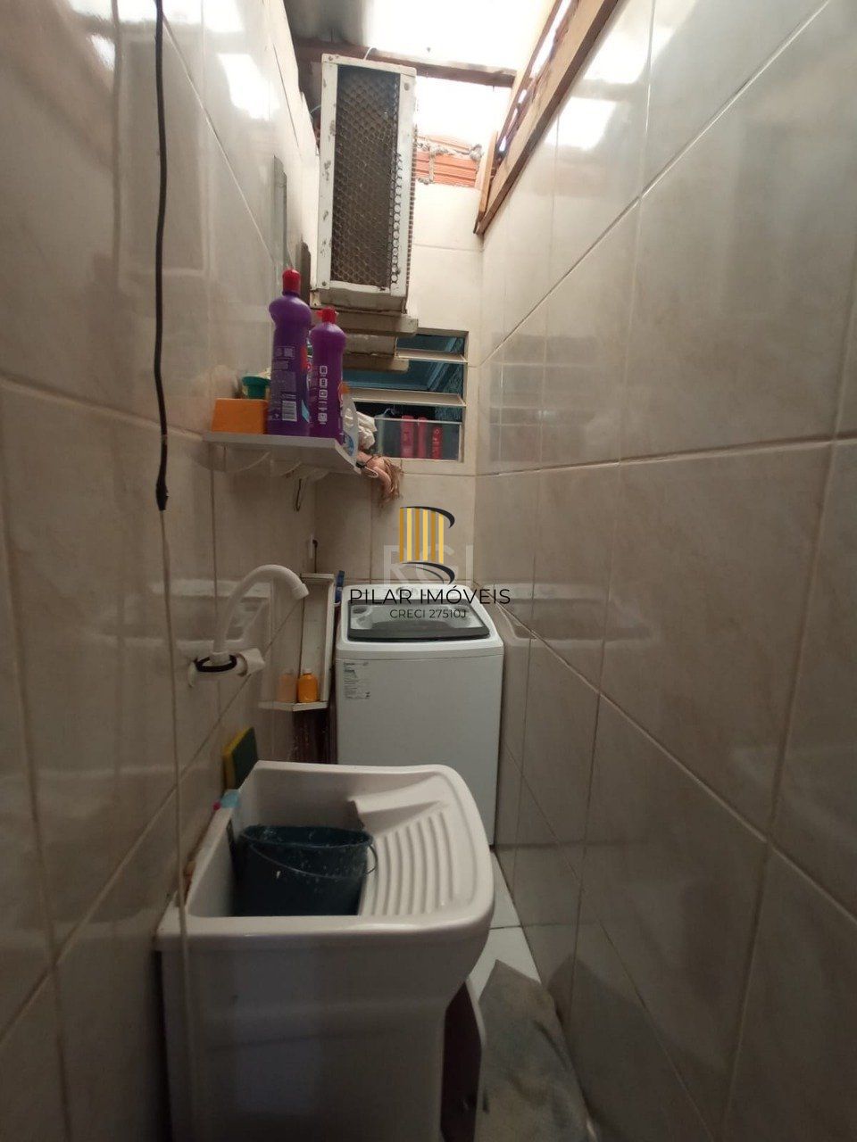 Casa no bairro Hípica - 3 dormitórios