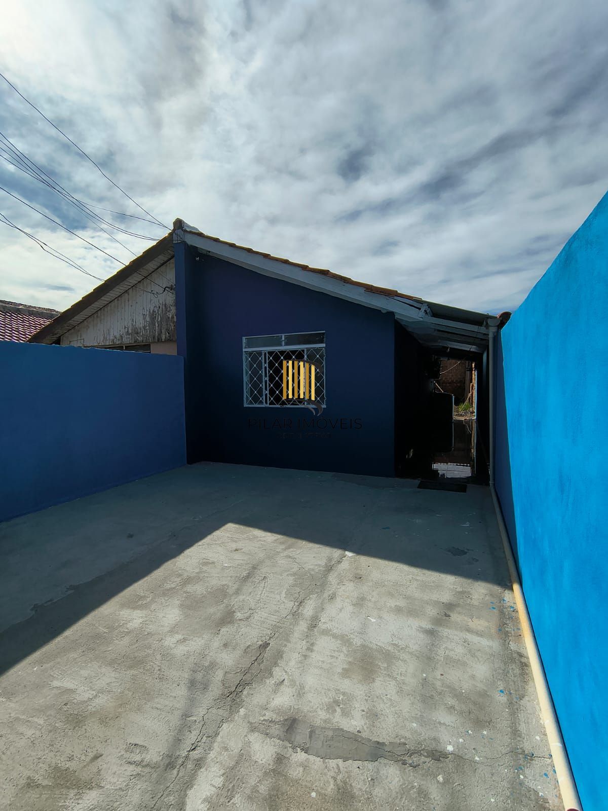Casa de um dormitório no bairro Hípica