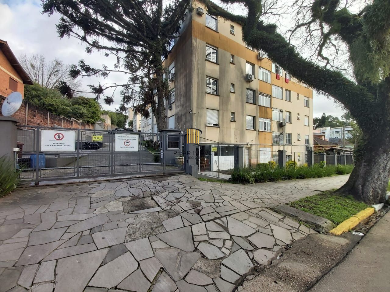 Apartamento 2 dormitórios no bairro Teresópolis - Pilar Imóveis