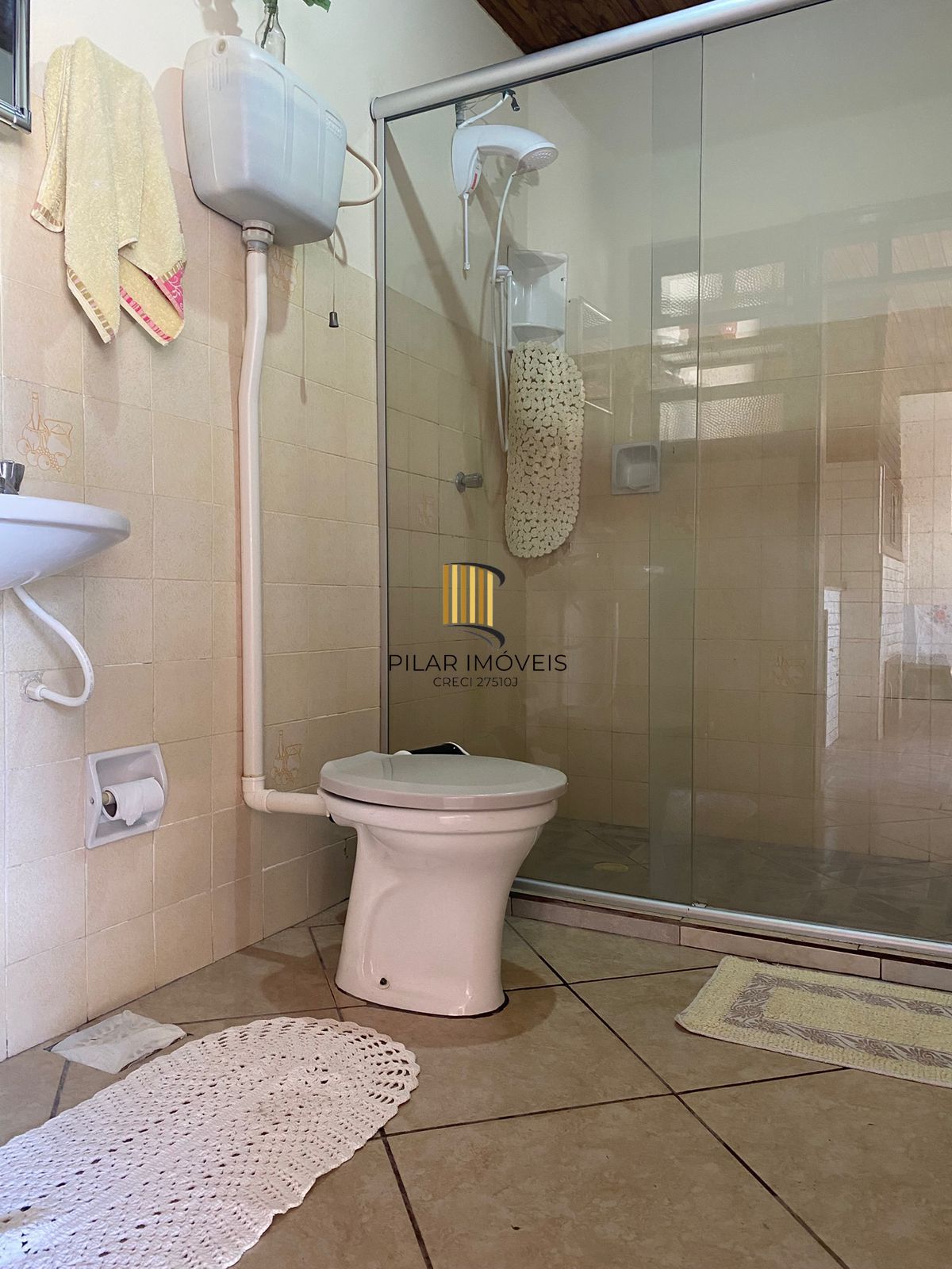 Casa em Cidreira com 4 dormitorios