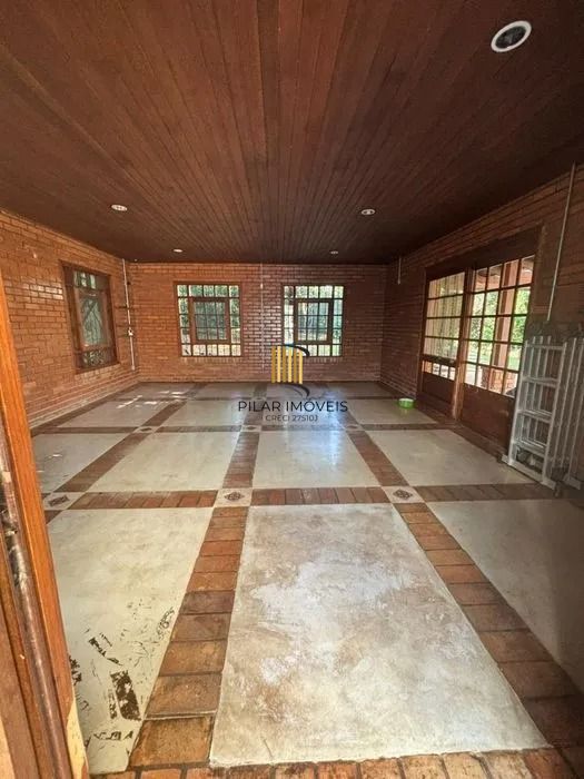 Residência de Luxo em Condomínio Fechado com 4 Dormitórios, 3 Suítes e Área de Lazer Privativa – São Lucas, Viamão/RS