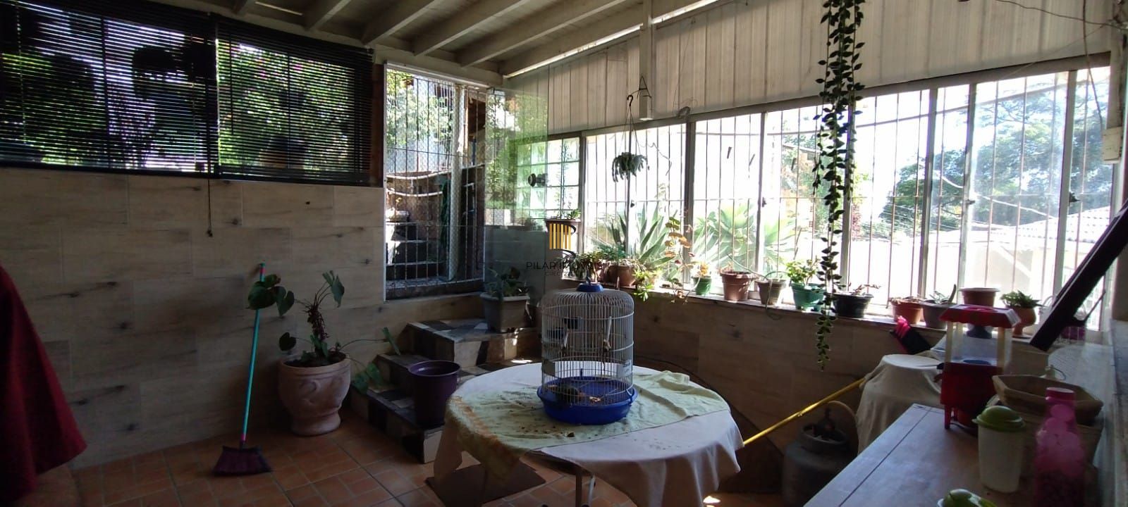 Casa 3 dormitórios no bairro Ipanema