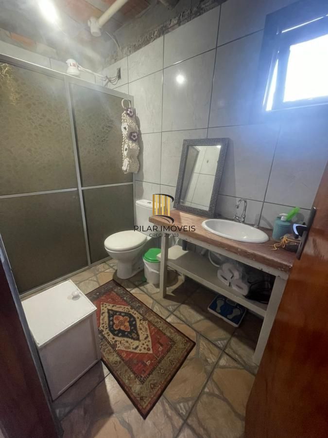 Casa 2 dormitórios bairro Lami