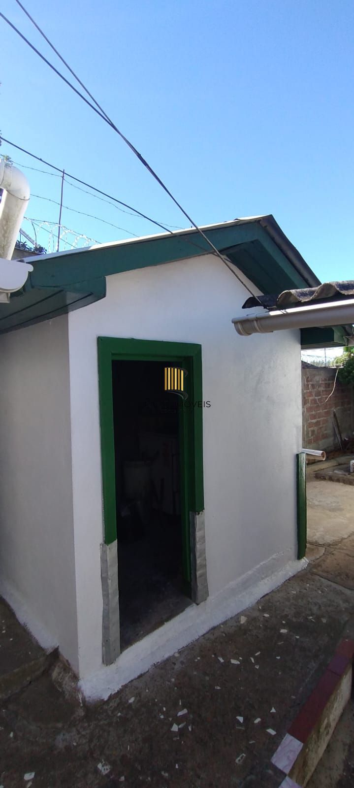 Casa no bairro Lomba do Pinheiro - 2 dormitórios