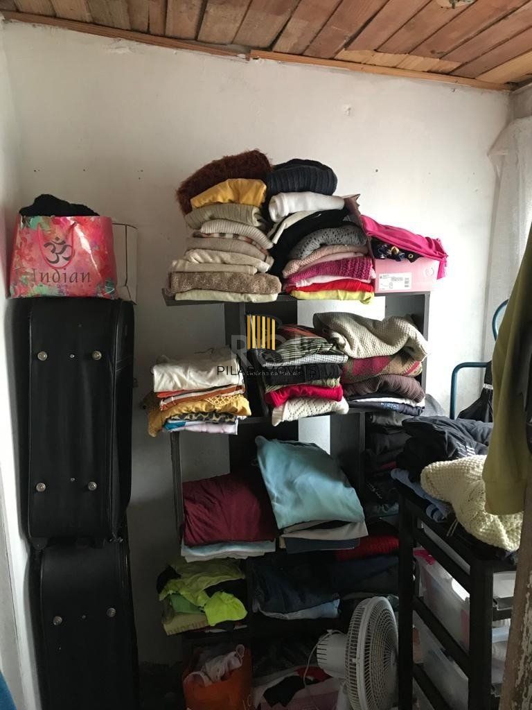 Casa no bairro Camaquã - 4 dormitórios