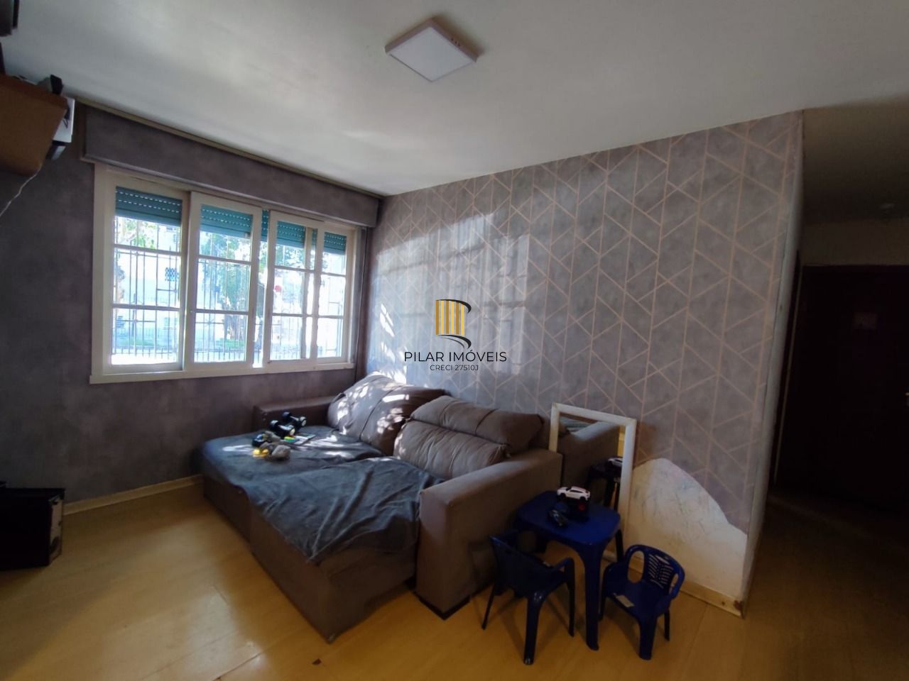 Casa no bairro Teresópolis - 3 dormitórios