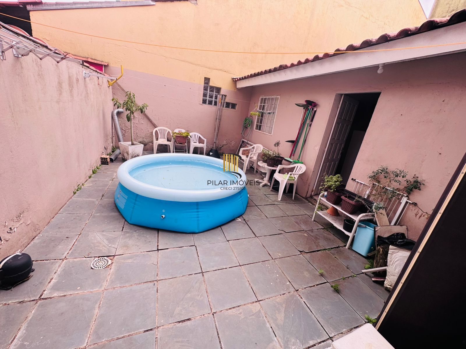 Casa no loteamento Nova Ipanema- 3 D