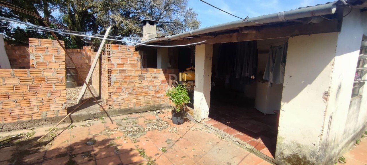 Casa 3 dormitórios no bairro Belém Novo