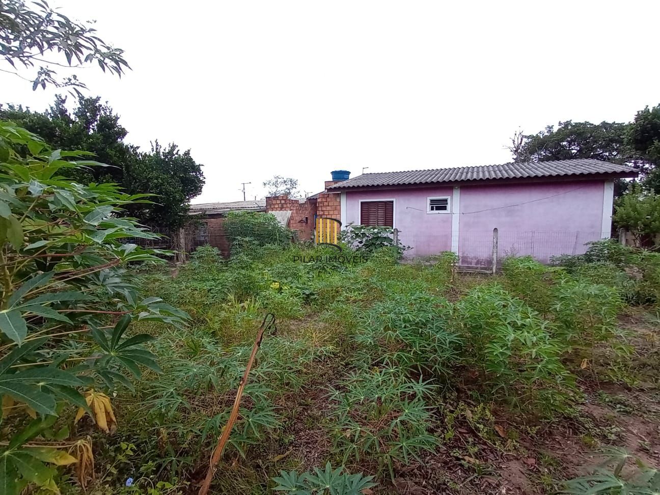 Casa no bairro Lami com terreno de 500 m²