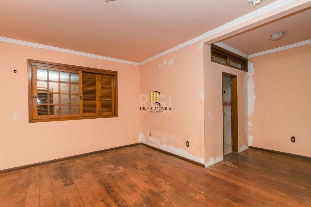 Casa no bairro Espirito Santo - 3 dormitórios