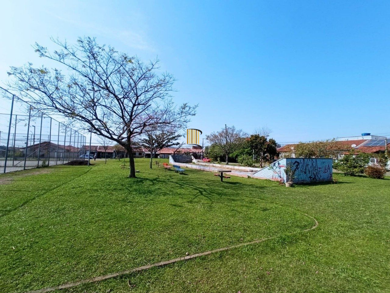 Casa no Loteamento Moradas da Hipica - 2 dormitórios