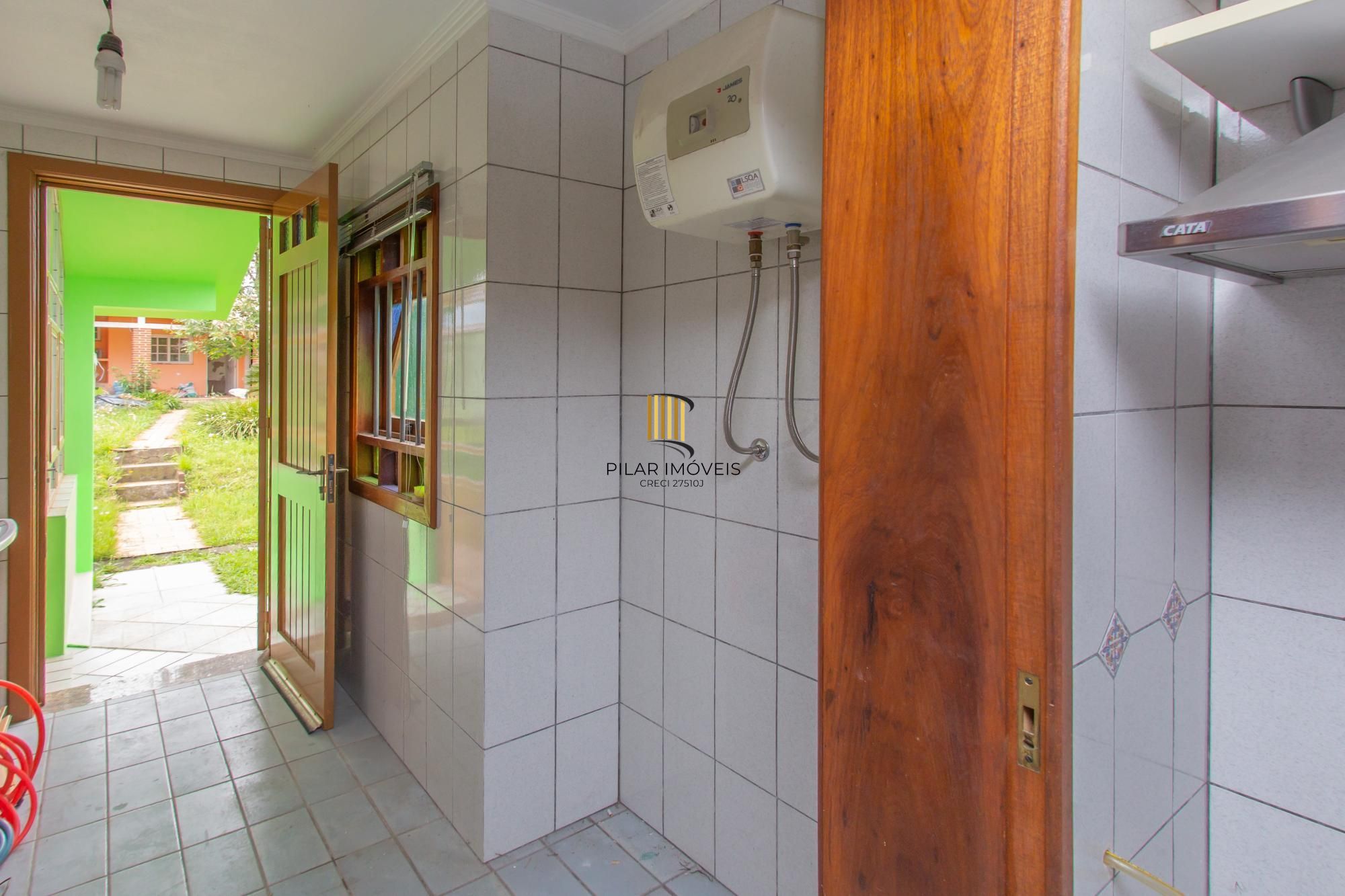 Casa com 3 quartos e 185m² à venda em Vila Nova