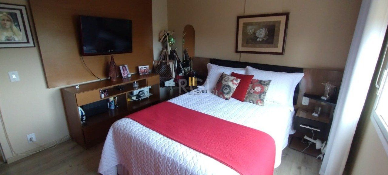 Apartamento no Bairro Glória - 2 Dormitório