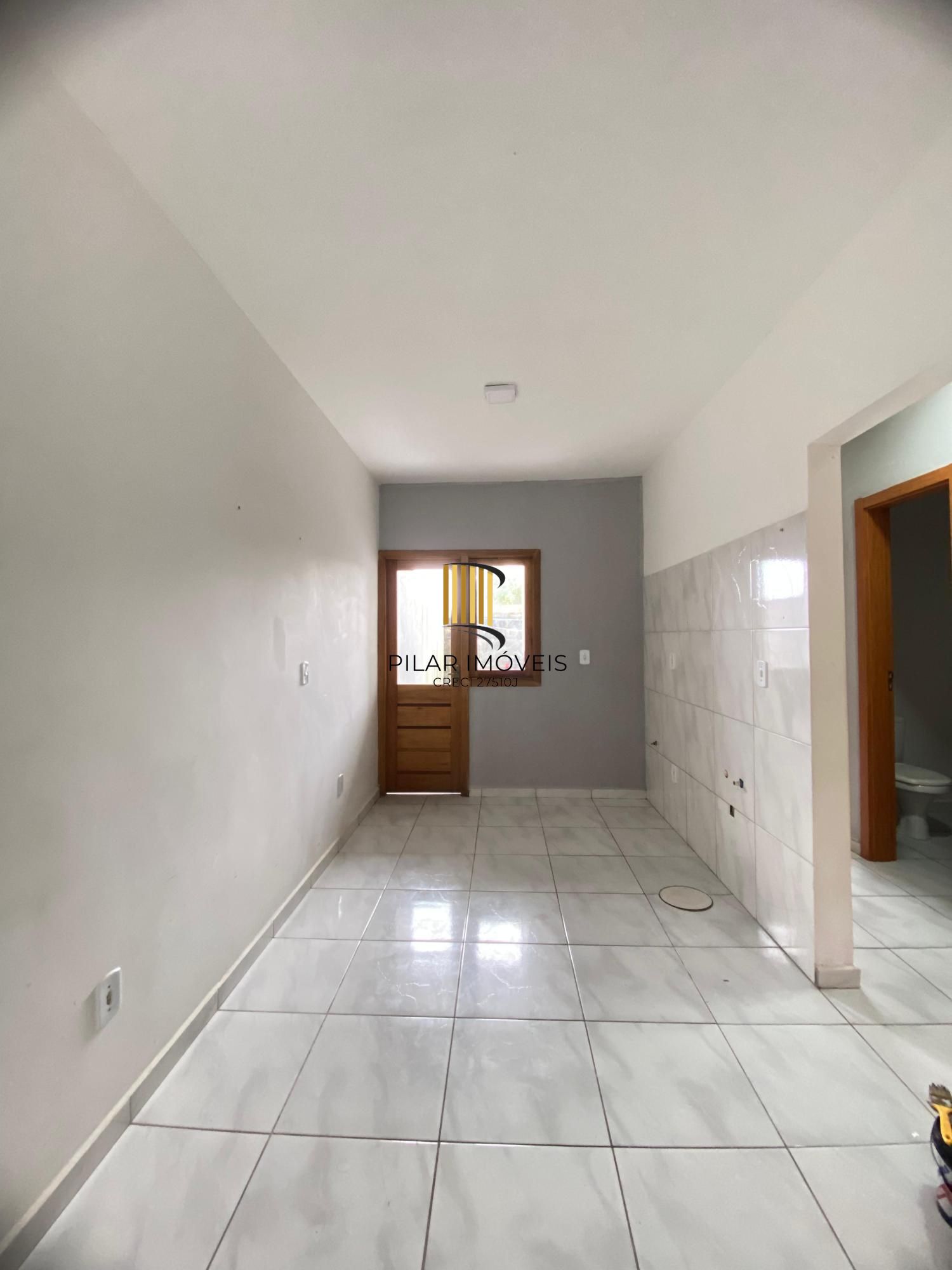 Casa 2 dormitórios- Ponta Grossa