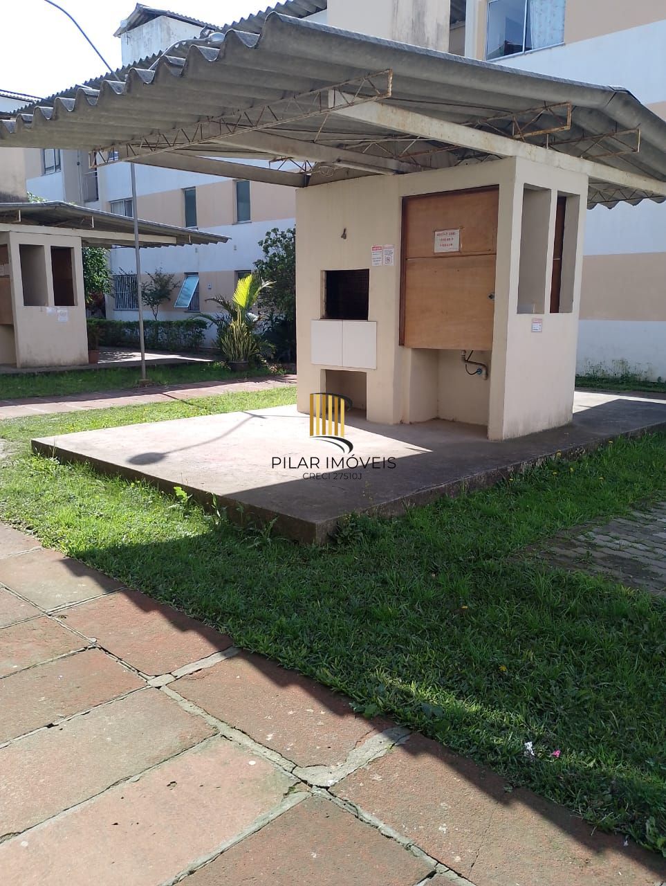 Lindo Apartamento 2 dormitórios semi mobiliado Bairro Restinga