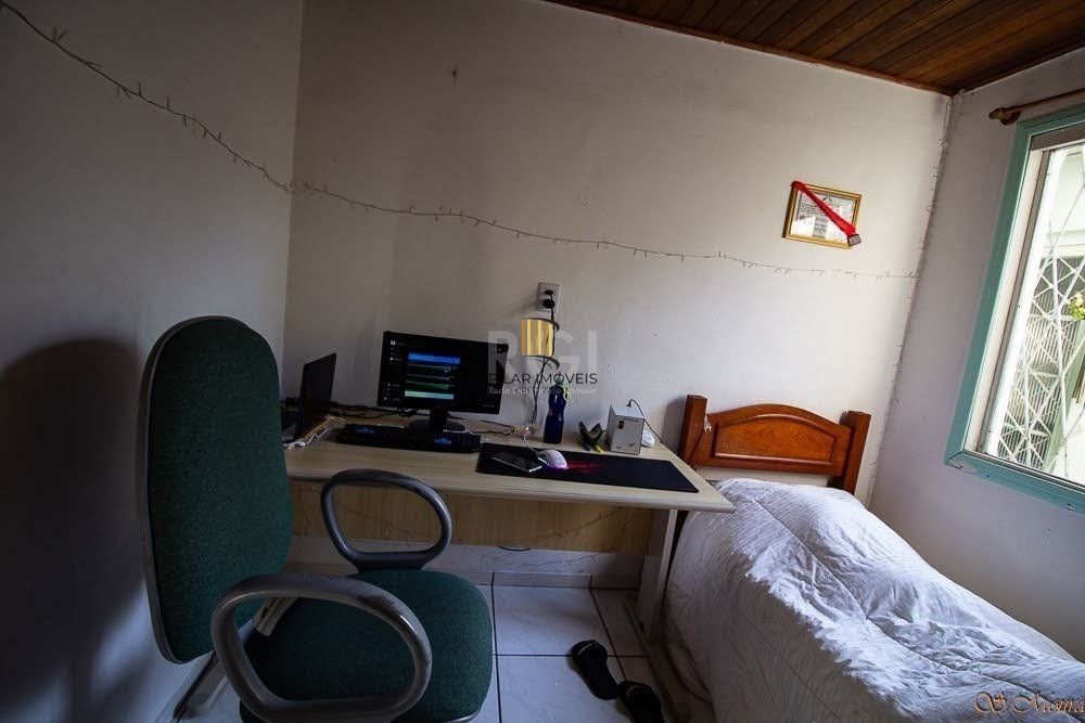 Casa no Bairro Tristeza - 3 dormitórios