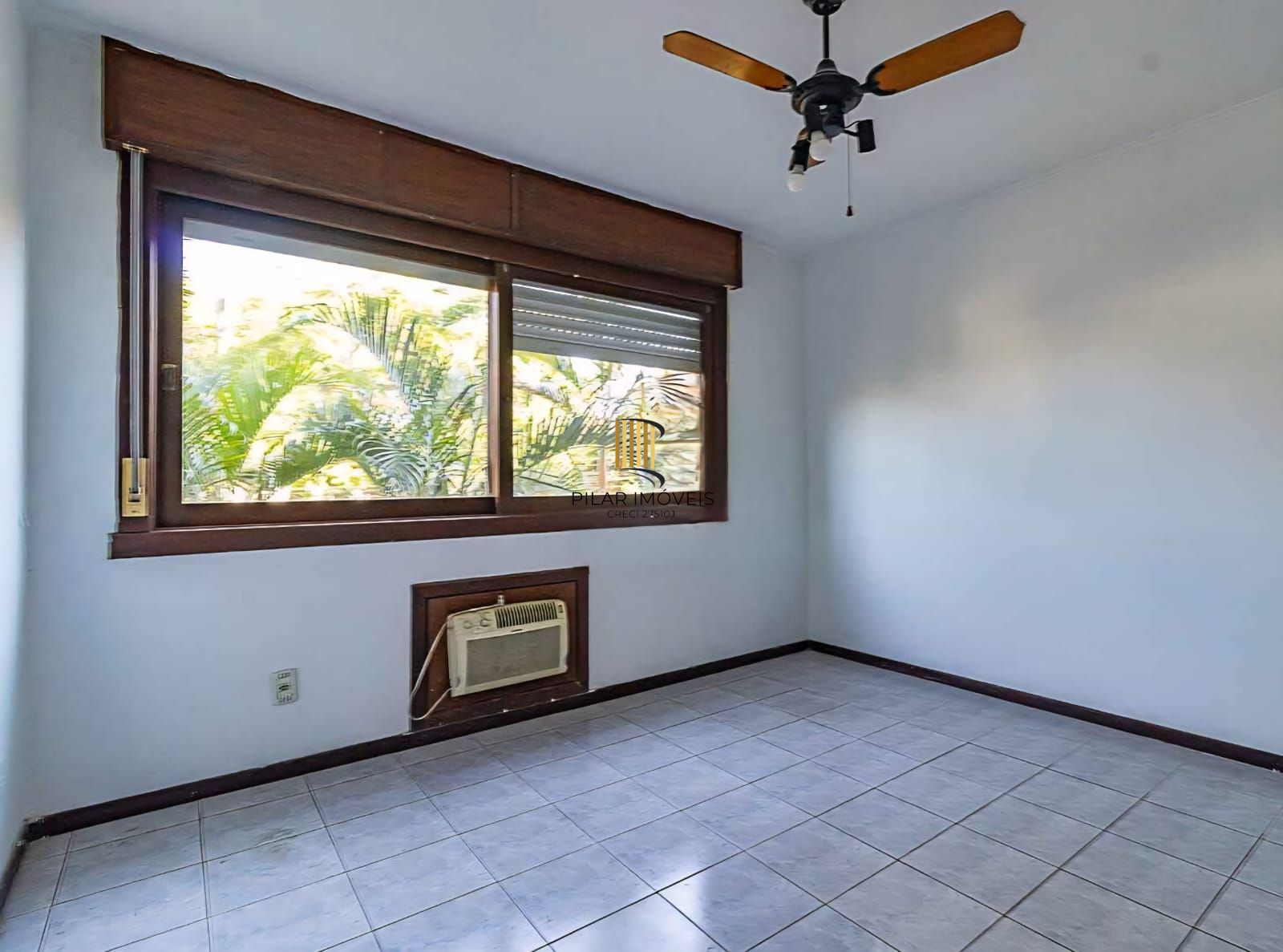 Apartamento no Bairro Jardim Lindóia -3 DORMITÓRIOS - 1 SUÍTE - 1 VAGA