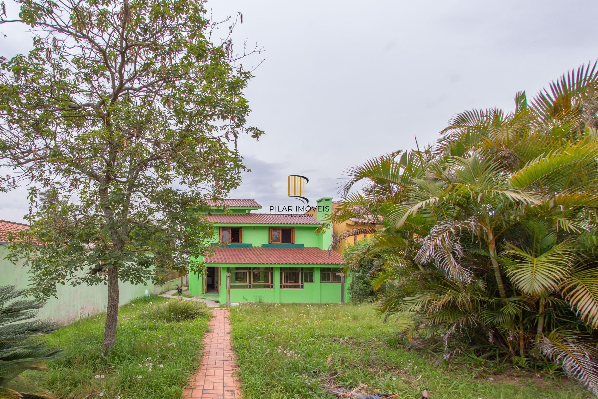 Casa com 3 quartos e 185m² à venda em Vila Nova