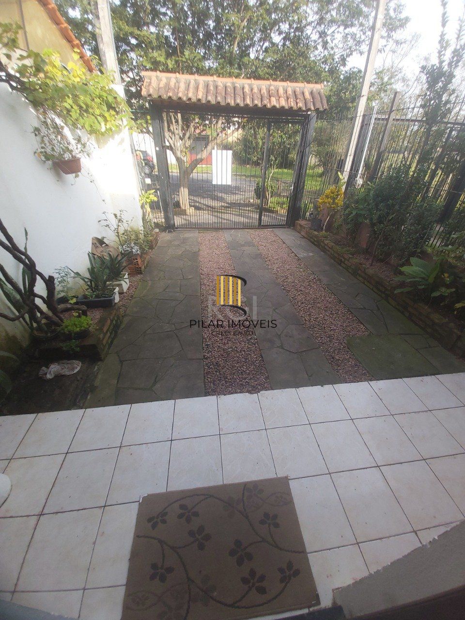 OPORTUNIDADE !! CASA NA HIPICA COM ÓTIMA LOCALIZAÇÃO