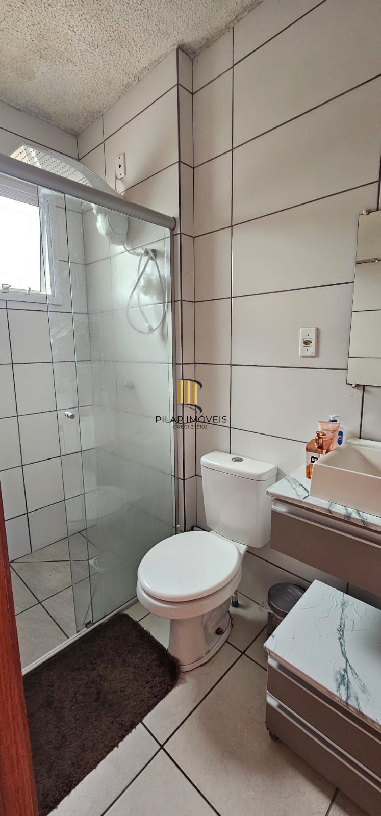 Casa térrea dois 2 dormitórios Bairro Restinga