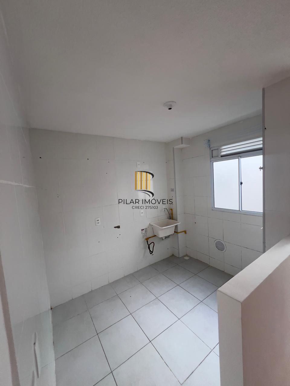 Apartamento de 2 Dormitórios Localizado na Av.Protasio Alves