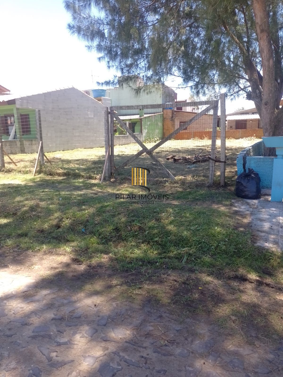 Casa em Quintão de 3 dormitórios com mais um  terreno ao lado de 300m²
