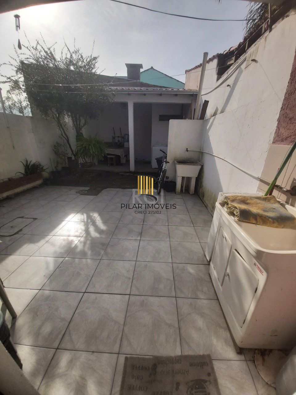 OPORTUNIDADE !! CASA NA HIPICA COM ÓTIMA LOCALIZAÇÃO